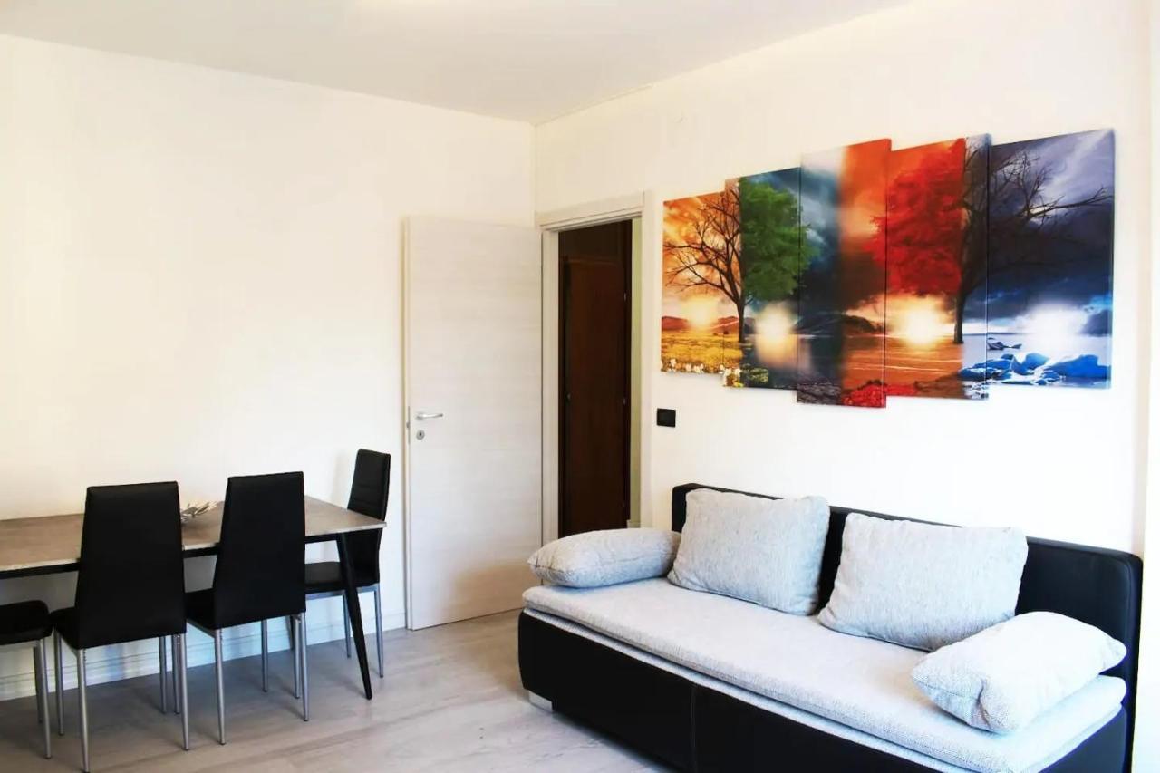 J&M House -Fronte Ospedale- Incluso Netflix E Disney Plus Udine Zewnętrze zdjęcie